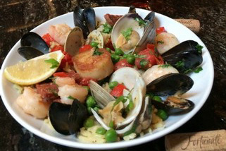 Seafood and Chicken Paella Rosé